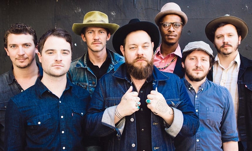 Che c’entra Nathaniel Rateliff & The Night Sweats con Amore e Furto?