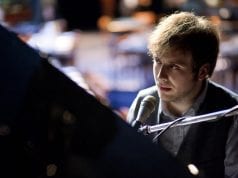 Martedì 11 novembre Raphael Gualazzi