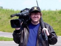 Bowling a Columbine Michael Moore