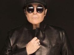 Renato Zero: «Dio è un’entità astratta. Gesù siamo noi» Renato_Zero_Presenta_Alt