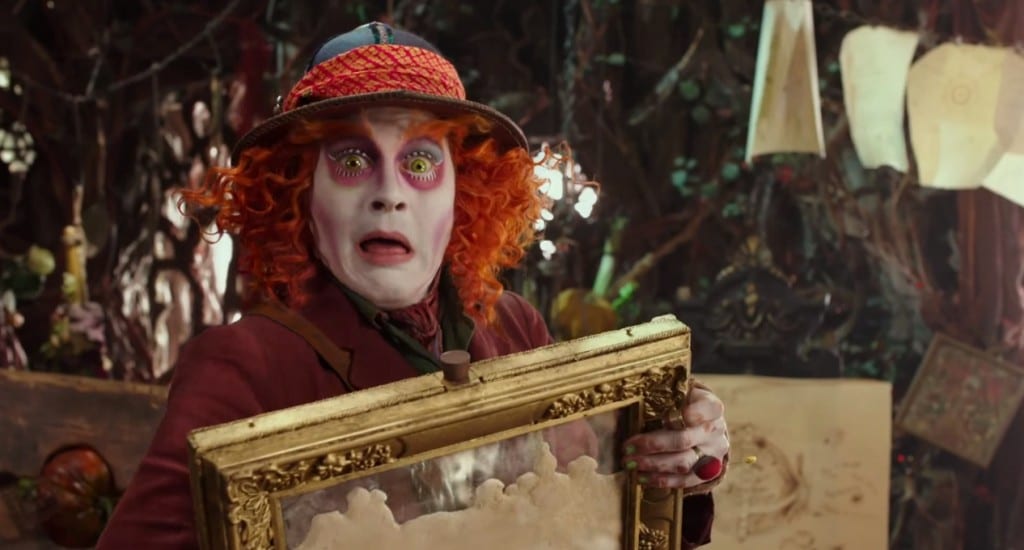 alice-attraverso-lo-specchio