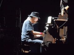 Eterno Neil Young: carezze e pugni a Piazzola sul Brenta