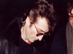 L’assassino di John Lennon, Mark David Chapman, resterà in carcere