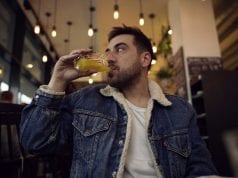 Guarda “Faccio un casino”, il nuovo videoclip di Coez