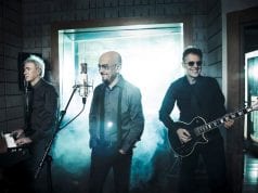 Enrico Ruggeri: «Fare punk a 60 anni? Ho più rabbia oggi di 40 anni fa» Enrico Ruggeri