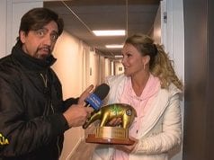 Per la questione “isola dei fumosi”, Tapiro d’oro a Eva Henger Isola dei Famosi