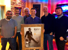 Per “TZN – The Best Of Tiziano Ferro” 8 dischi di platino TZN – The Best Of Tiziano Ferro