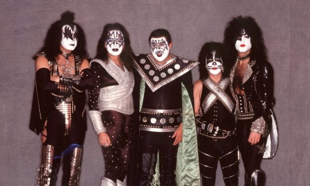 Kiss