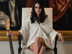 Giulia Mutti omaggia Arisa Giulia Mutti