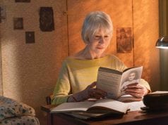 Helen Mirren, protagonista del documentario #AnneFrank. Vite parallele di Sabina Fedeli e Anna Migotto