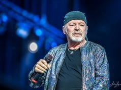Vasco Rossi, invettiva contro i negazionisti Vasco Rossi