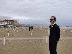 Davide Zilli: «Il complottismo è il nuovo Dio»