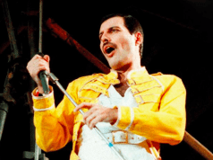 Freddie Mercury, il libro “The show must go on” omaggia la leggenda Freddie Mercury