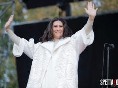 Elisa, in arrivo tre nuovi dischi live (e tre inediti): le copie fisiche saranno solo 2.000 Elisa