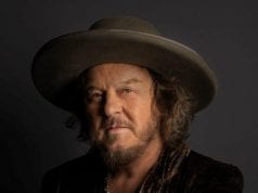 Zucchero mostra il suo lato unplugged con “Inacustico D.O.C. & more” (recensione)