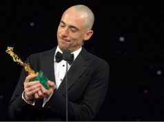 David di Donatello 2021, il trionfo di “Volevo nascondermi”. Checco Zalone beffa Laura Pausini Volevo nascondermi
