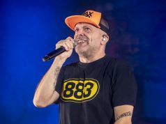 È partito “Max90 live”, il tour di Max Pezzali con le canzoni degli 883: il video della data zero