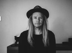 L’australiano Stu Larsen in tour a settembre Stu Larsen