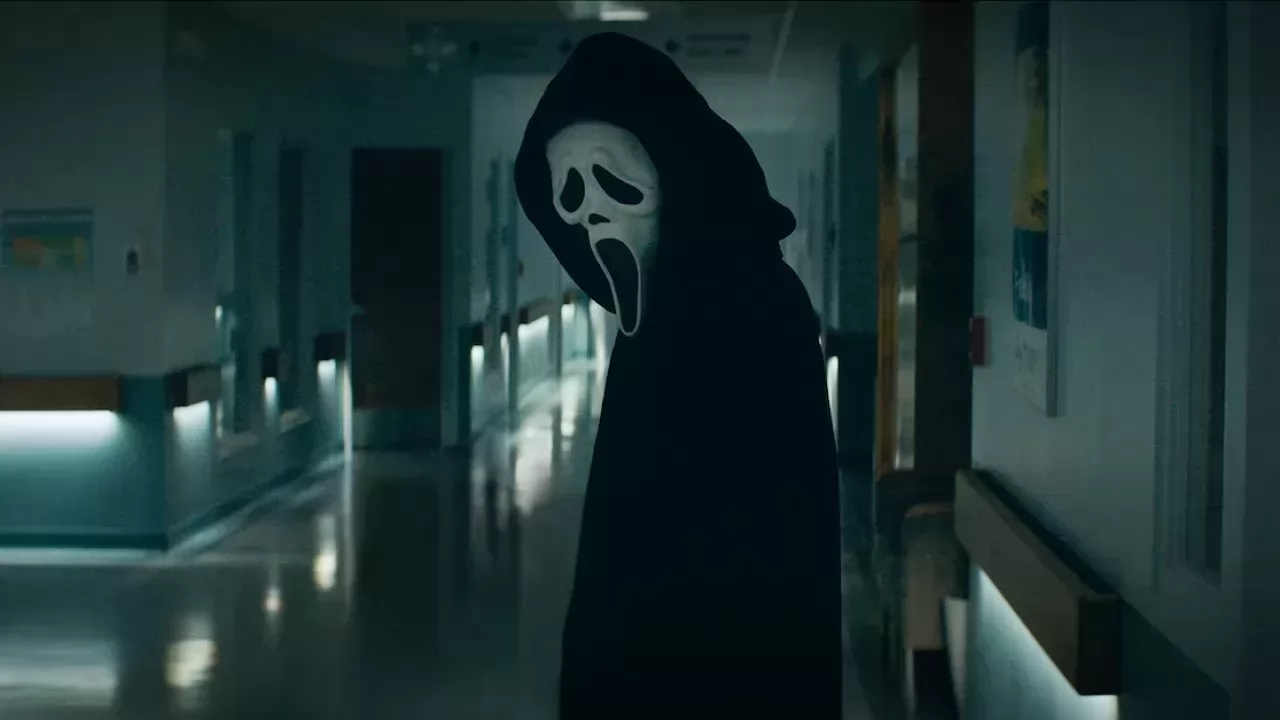 scream-5-recensione-grandioso-ritorno-ghostface-recensione-v3-55981-1280x16