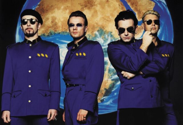 U2 U2