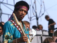 Jimi Hendrix, a novembre per la prima volta su cd e vinile “Jimi Hendrix Experience: Hollywood Bowl August 18, 1967” Jimi Hendrix