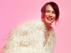 Alexia, da domani in vinile il suo album natalizio “My Xmas” Alexia