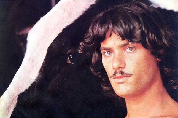 Enzo Carella