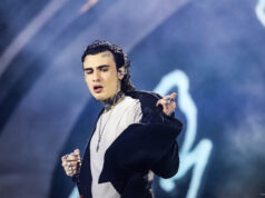 Sanremo 2024: in Piazza Colombo Rosa Chemical il protagonista del Palco Suzuki (fotogallery)
