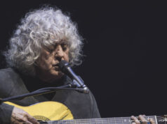 Lieve malore per Angelo Branduardi, rinviato il concerto di Roma Angelo Branduardi in Auditorium Parco della Musica