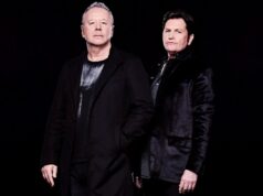 Simple Minds, dal 22 novembre il cofanetto di “Sparkle In The Rain” Simple Minds