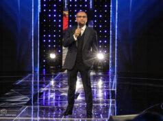 Festival di Sanremo: premi alla carriera e tutte le cover Carlo Conti