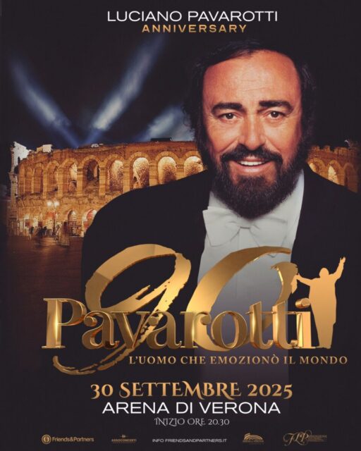 Luciano Pavarotti Pavarotti 90