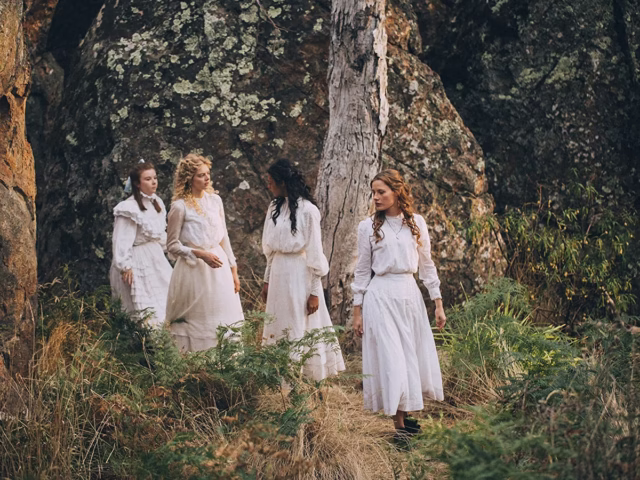 Picnic a Hanging Rock