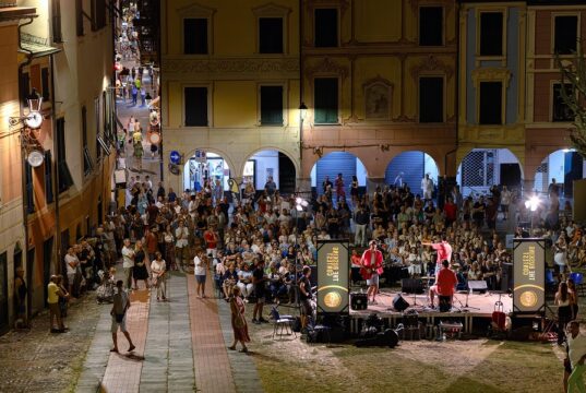 The Busking Contest, i 24 artisti selezionati. Mario Venuti ospite della finale The Busking Contest