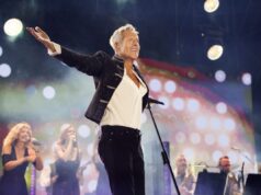 Claudio Baglioni, raddoppiano sei date del “GrandTour La vita è adesso” Claudio Baglioni