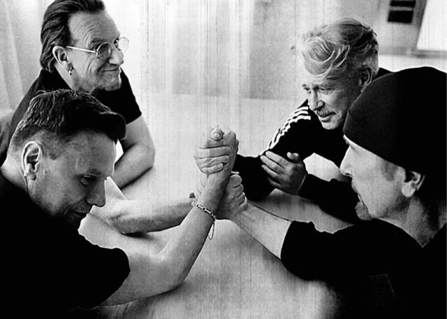 U2 U2