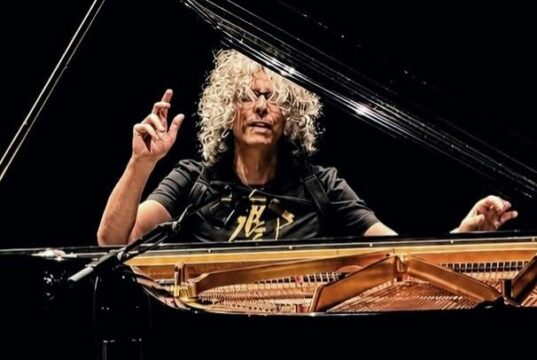 Giovanni Allevi, il tour estivo e la data-evento alla Reggia di Caserta Giovanni Allevi