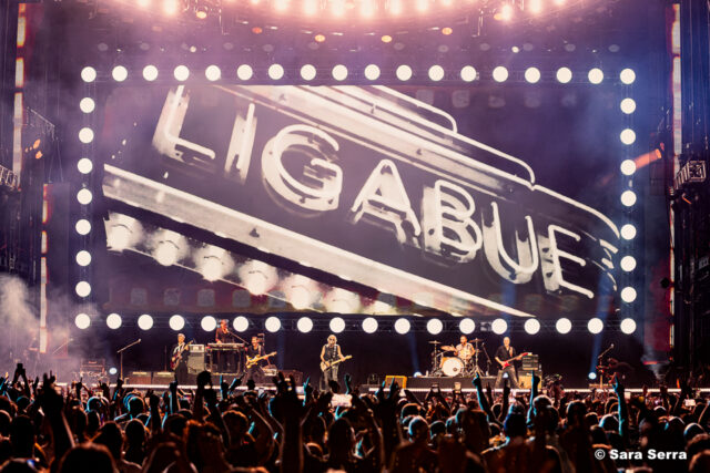 ligabue certe notti roma olimpico ligabue certe notti roma olimpico