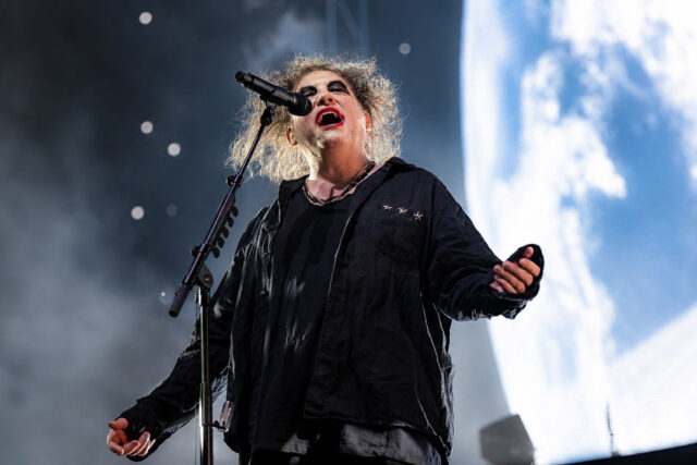 The Cure-10