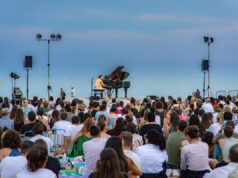 Festival Aqua: 8000 presenze per la quarta edizione. Jesolo punta sulla cultura e guarda al 2027 dardust Festival Aqua 2026 (7)