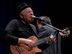Un viaggio orchestrale lungo la carriera di Enzo Gragnaniello Enzo Gragnaniello
